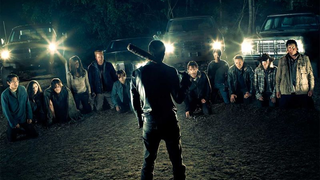 Valió la pena esperar meses por el brutal regreso de <i>The Walking Dead</i><em></em>